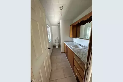 341 Saint Clair Avenue SW, New Philadelphia, OH 44663 - Photo 4