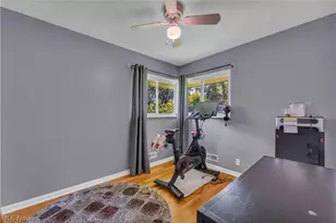 364 Cherry Ln, Green Hills, OH 44131 - Photo 20