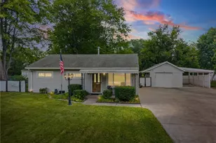 1973 Pinewood Dr, Brunswick, OH 44212 - Photo 2