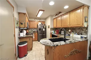 861 Westland Dr, Medina, OH 44256 - Photo 2