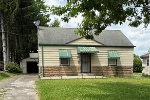 828 Marmion Ave, Youngstown, OH 44502 - Photo 2