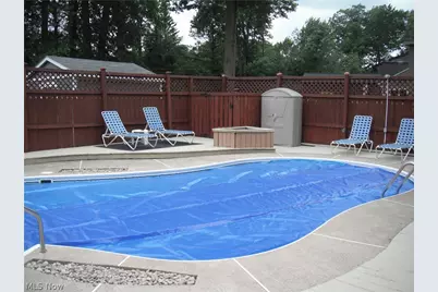 4816 Edgewood Drive, Lorain, OH 44053 - Photo 8
