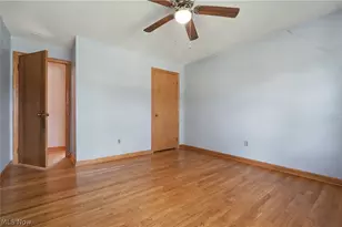 1372 Doncaster Dr, Youngstown, OH 44511 - Photo 16