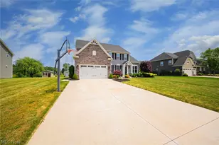 3131 Fairview Dr, Avon, OH 44011 - Photo 4