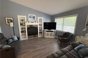 2396 Plum Creek Dr, Roaming Shores, OH 44084 - Photo 12