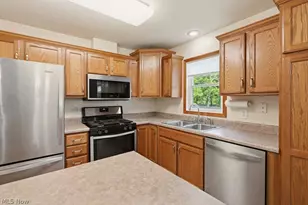 4760 Sunnyside Dr, Stow, OH 44224 - Photo 18