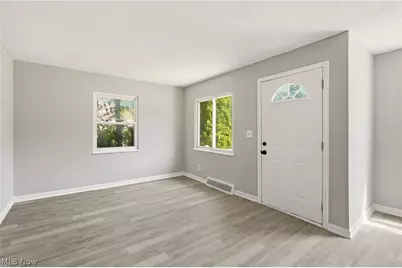 1620 Cedar Drive, Lorain, OH 44052 - Photo 4