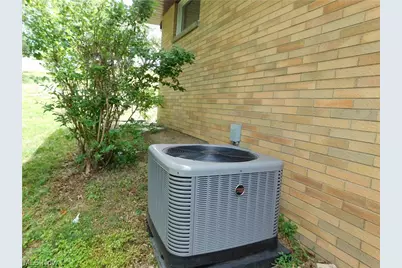 69857 Vernon Road, Martins Ferry, OH 43935 - Photo 10