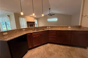 484 Water Pointe Ln, Brunswick, OH 44212 - Photo 8