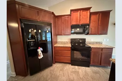 484 Water Pointe Lane, Brunswick, OH 44212 - Photo 6