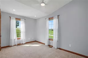 805 Wynncrest Dr, Marietta, OH 45750 - Photo 32