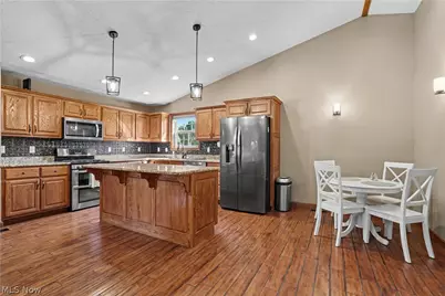 805 Wynncrest Drive, Marietta, OH 45750 - Photo 14