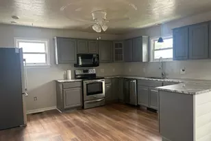 2372 Triplett Blvd, Akron, OH 44312 - Photo 8