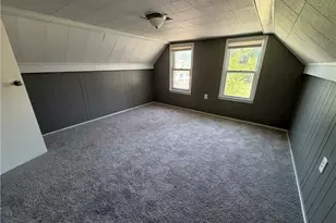 1052 E 72nd St, Loveland, OH 44103 - Photo 6