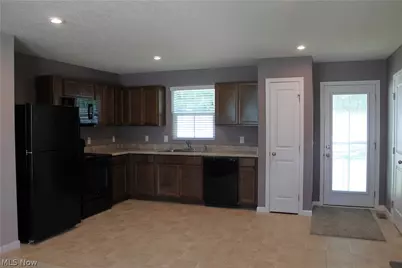 549 Creek Bend Trail, Lodi, OH 44254 - Photo 6