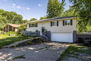 4560 Center Rd, Brunswick, OH 44212 - Photo 2