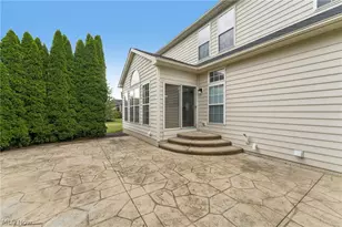 33318 Vintage Cir, Avon, OH 44011 - Photo 34