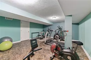 33318 Vintage Cir, Avon, OH 44011 - Photo 32
