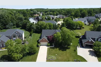 33318 Vintage Circle, Avon, OH 44011 - Photo 2