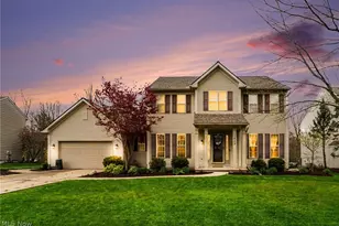 1023 Cooper's Run, Amherst, OH 44001 - Photo 2