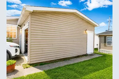 23 Second Street, Madison, OH 44057 - Photo 8