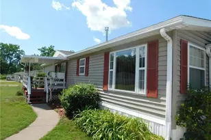 23 2nd St, Madison, OH 44057 - Photo 2