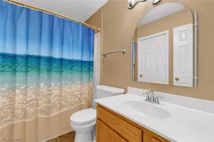 685 W Lake St, Ravenna, OH 44266 - Photo 8