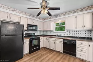 791 N Overlook Dr, Wintersville, OH 43953 - Photo 4
