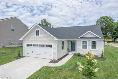 2655 Elkford Circle NE, Canton, OH 44721 - Photo 1