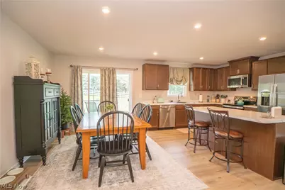 2655 Elkford Circle NE, Canton, OH 44721 - Photo 12