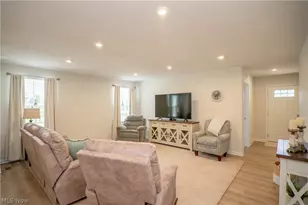 2655 Elkford Circle NE, Canton, OH 44721 - Photo 8