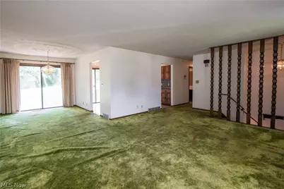 2421 Fairview Road, Uniontown, OH 44685 - Photo 6