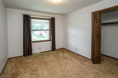 2421 Fairview Road, Uniontown, OH 44685 - Photo 18