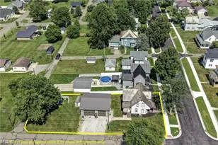 302 SW Maple St, Sugarcreek, OH 44681 - Photo 20