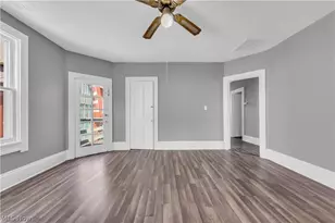 3271 W 43rd St, Loveland, OH 44109 - Photo 4