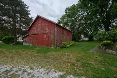 12201 King Church Avenue NW, Uniontown, OH 44685 - Photo 34