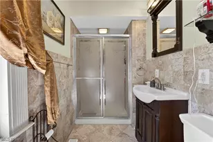 1485 Robinwood Ave, Oakwood, OH 44107 - Photo 12