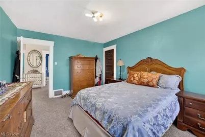 1485 Robinwood Avenue, Oakwood, OH 44107 - Photo 32