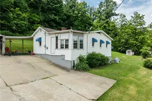 23339 W 23rd St, Bellaire, OH 43906 - Photo 2