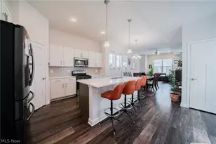 12101 Wade Park Ave, Loveland, OH 44106 - Photo 8