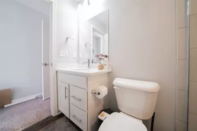 12101 Wade Park Avenue, Loveland, OH 44106 - Photo 14