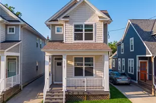 12101 Wade Park Ave, Loveland, OH 44106 - Photo 2