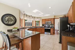 3575 Avanti Ln, Uniontown, OH 44685 - Photo 18