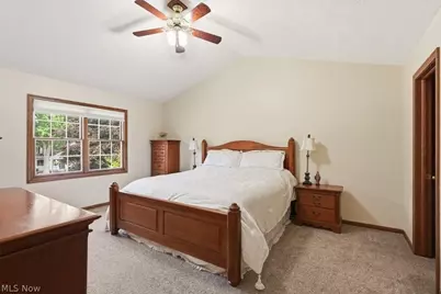 3575 Avanti Lane, Uniontown, OH 44685 - Photo 32