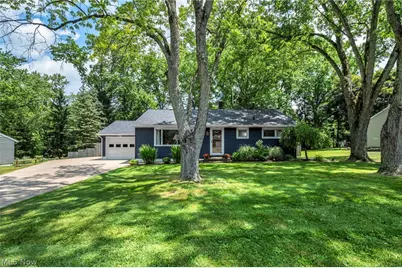 4717 Shriver Road, North Canton, OH 44720 - Photo 2