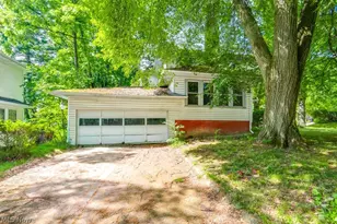 333 Trigonia Dr, Akron, OH 44302 - Photo 4