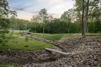 8061 Chagrin Road, Chagrin Falls, OH 44023 - Photo 44