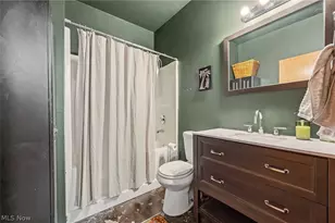 8205 Franklin Blvd, Loveland, OH 44102 - Photo 22