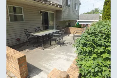 4641 E Lake Road, Sheffield Lake, OH 44054 - Photo 14