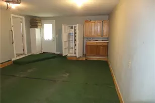 4641 E Lake Rd, Sheffield Lake, OH 44054 - Photo 12